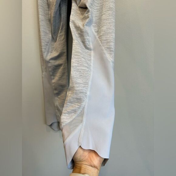 Lululemon Wunder Under Scalloped Crop - Picture 13 of 15